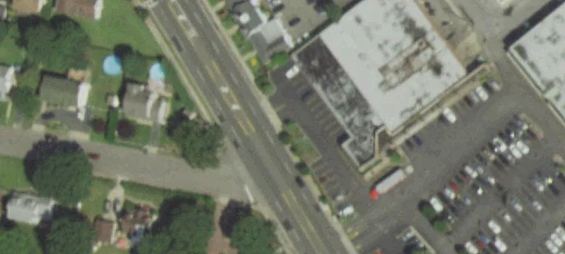 Retail Space in Lindenhurst Center