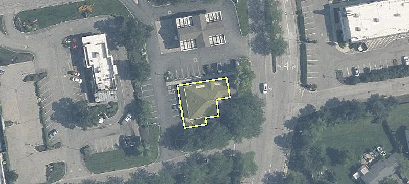 Retail Space in Major Corridor