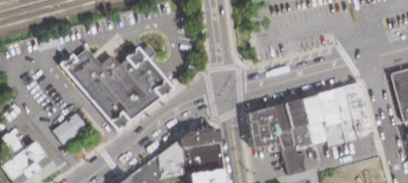 New Retail Space Near Metro