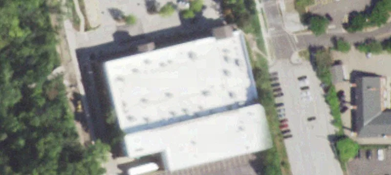 Northfield Retail Space For Lease
