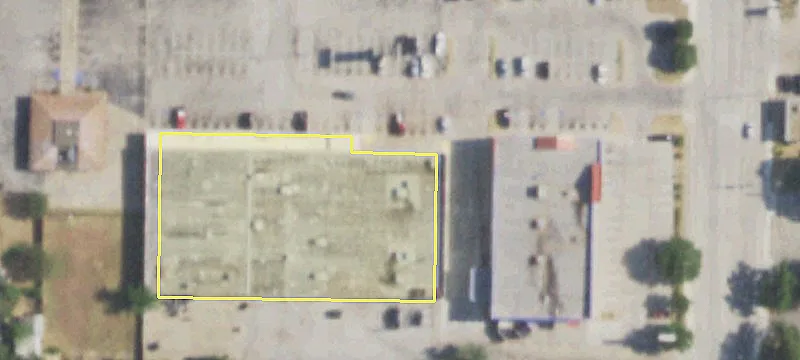 Retail Space on Meadowbrook Drive