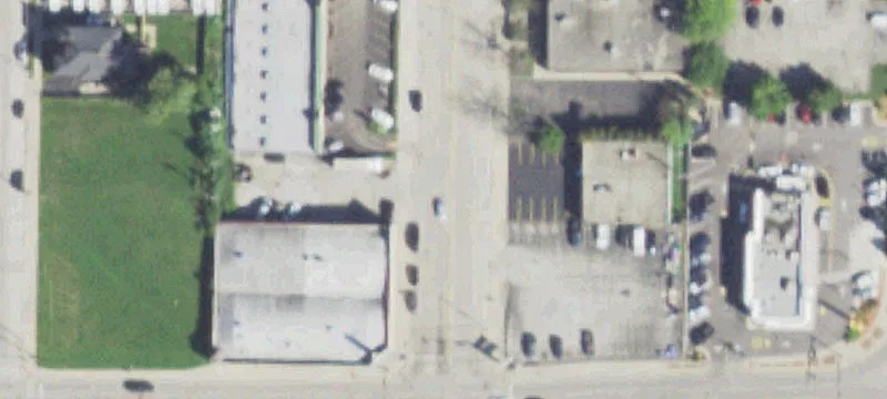 Waukegan Warehouse with Flexible Workspace