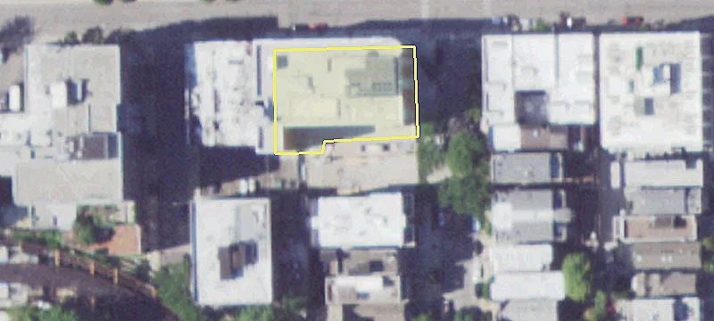Retail Space Near Wells Street
