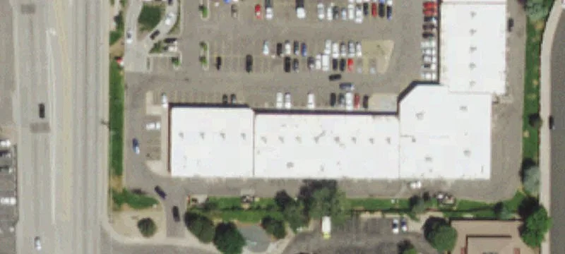 Retail Space in Harbor Plaza