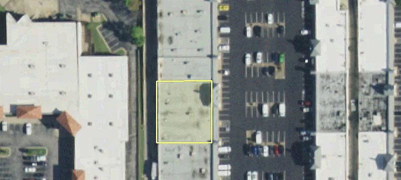 Retail Space in Tulsa Mall Corridor