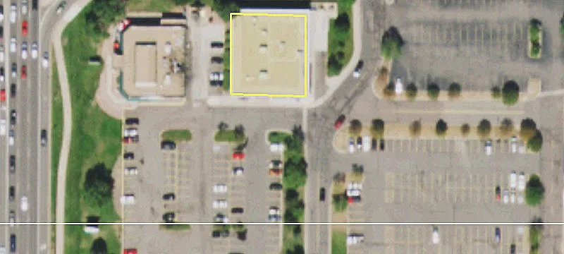 Retail Space in Littleton Plaza