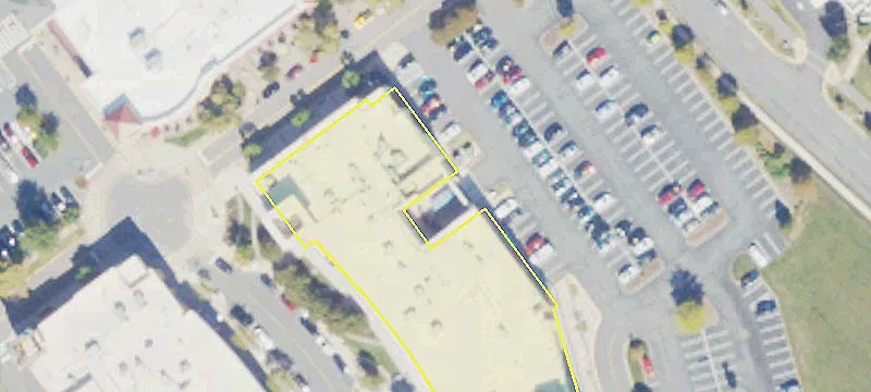 Retail Space in Stonebridge Center