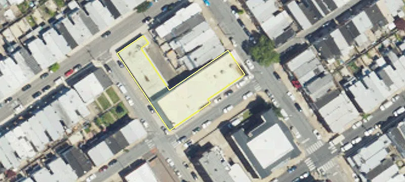 Versatile Retail Space in Port Richmond