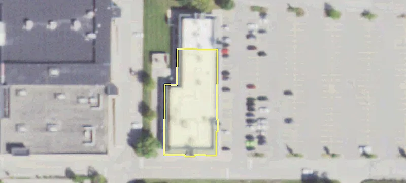 Retail Space in Fox Valley