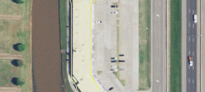 Retail Space in High-Traffic Area
