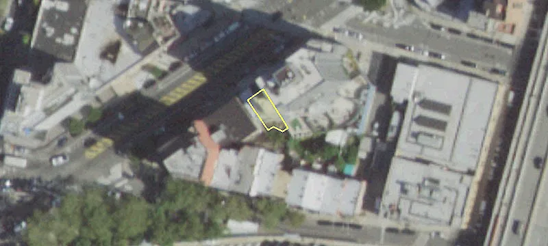 Retail Space on Jackson Avenue