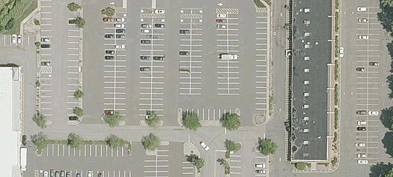 Retail Space in Bloomfield Center