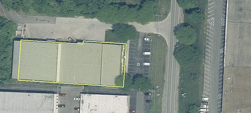Columbus Warehouse with Office/Showroom Space