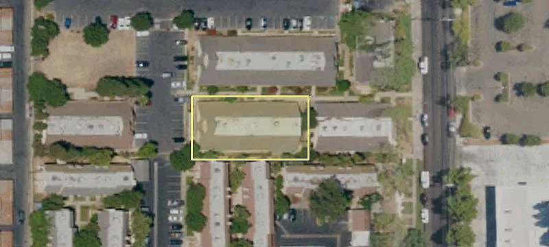 Retail Space on Shaw Avenue