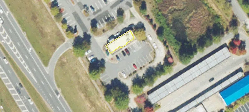 Retail Space Near Pep Boys