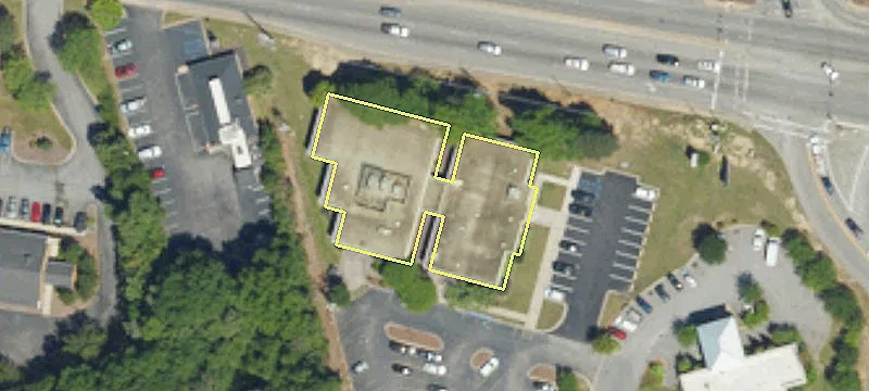 Medical/Office Building Near Lexington Medical