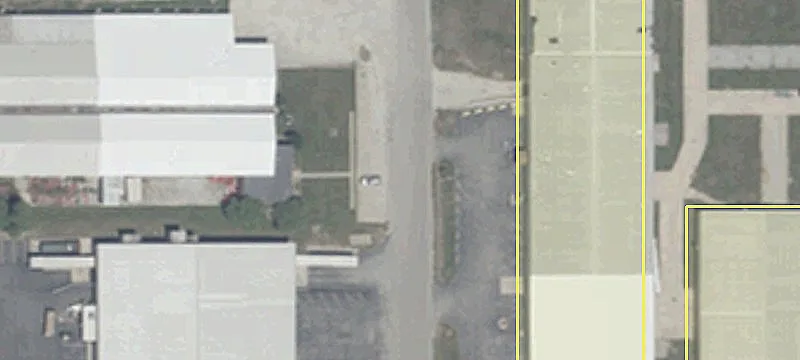 Industrial Warehouse on Large Parcel