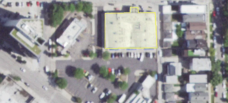 Prime Retail Space on Milwaukee