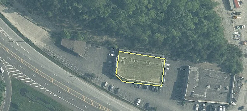 Retail Space on Beechmont Avenue