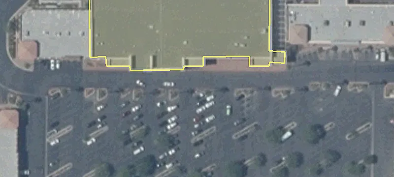 Albertsons Anchored Retail Space
