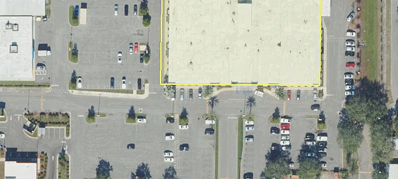 Retail Space in Tampa Center