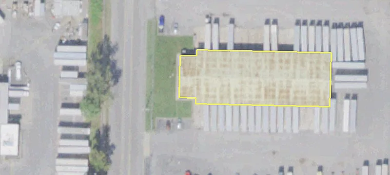 Memphis Warehouse with Large Dock