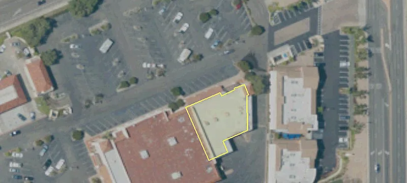 Oceanside Retail Space For Lease