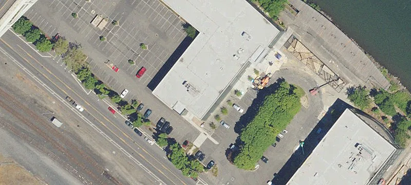 Riverfront Retail or Restaurant Space