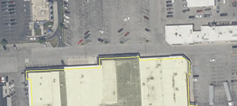 Retail Space in Northwood Plaza