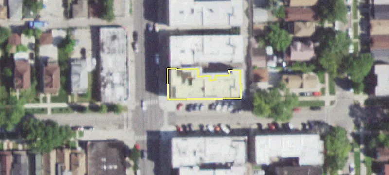 Kedzie Avenue Storefronts Available