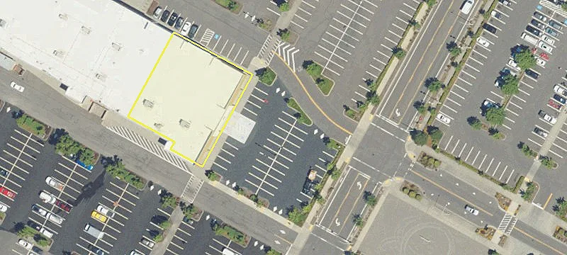 Retail Space in Jantzen Beach