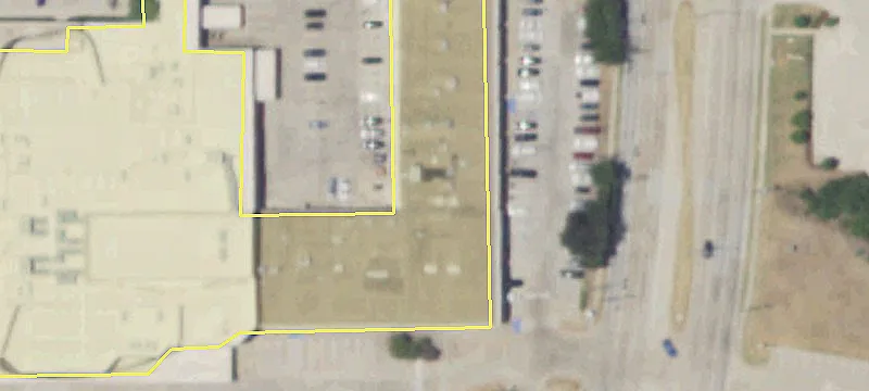 Retail Space Near Interstate 35W