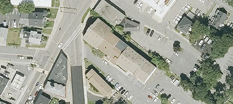 Versatile Office and Retail Property