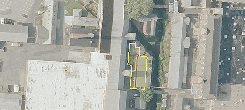 Adaptable Commercial Building For Lease