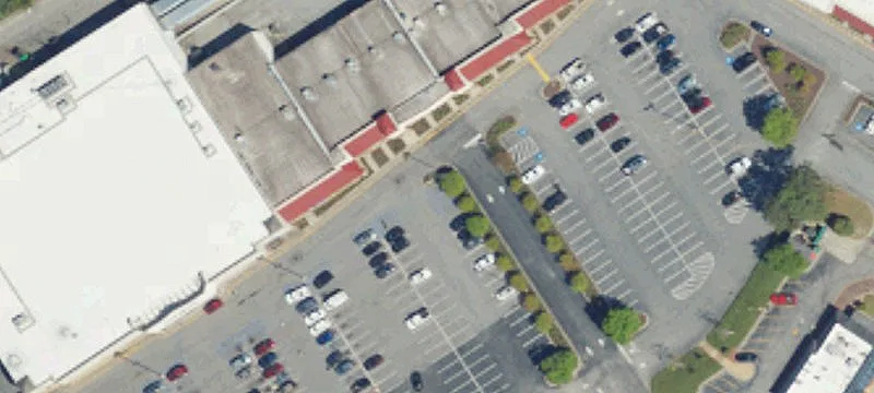 Retail Space in Anchored Center