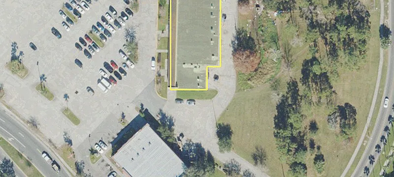 Retail Space on Americana Boulevard