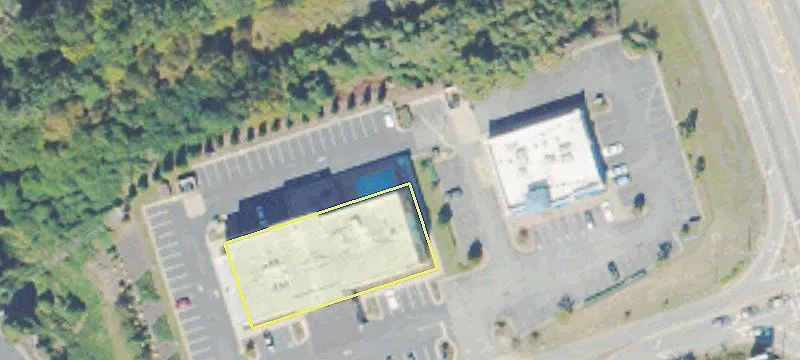 Retail Space in Walmart Shadow