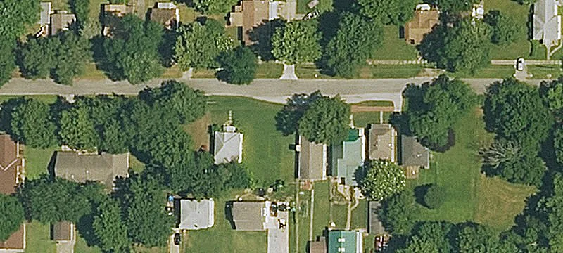 Office/Warehouse Building on 14.95 Acres