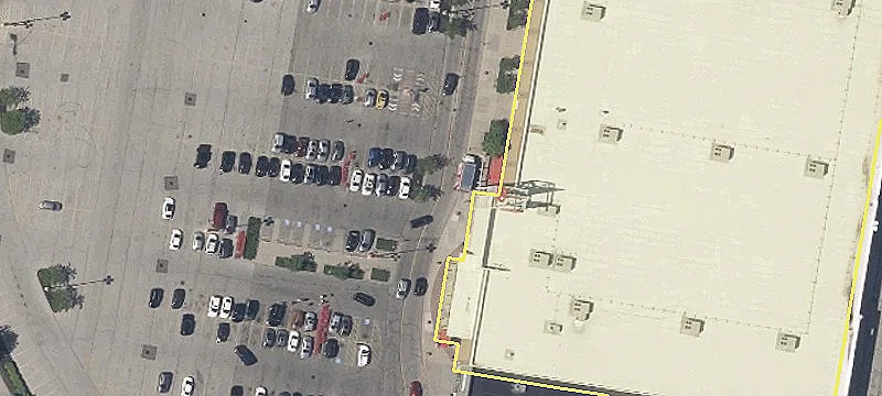 Retail Space in Cleveland, OH