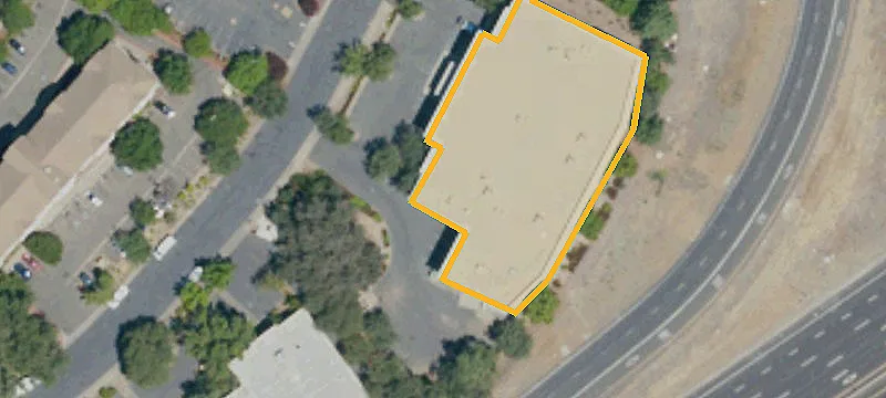 Freestanding Showroom Building For Rent