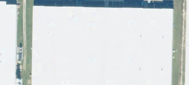 Warehouse in Airport Industrial Park