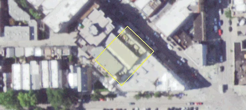 Lakeview Retail Opportunity For Sale