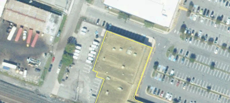 Retail Space in Norfolk Center