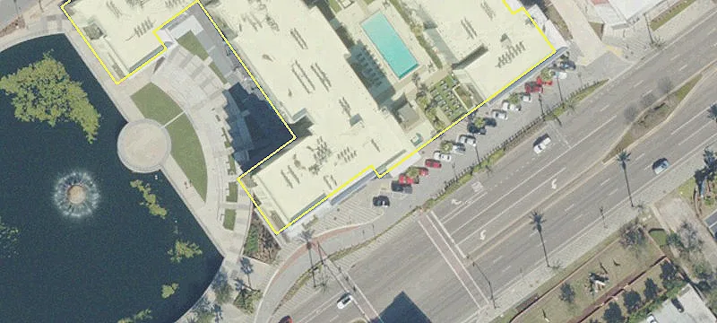 Riverside Avenue Retail Space Available