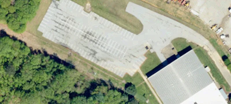 Adaptable Commercial Space, High Visibility