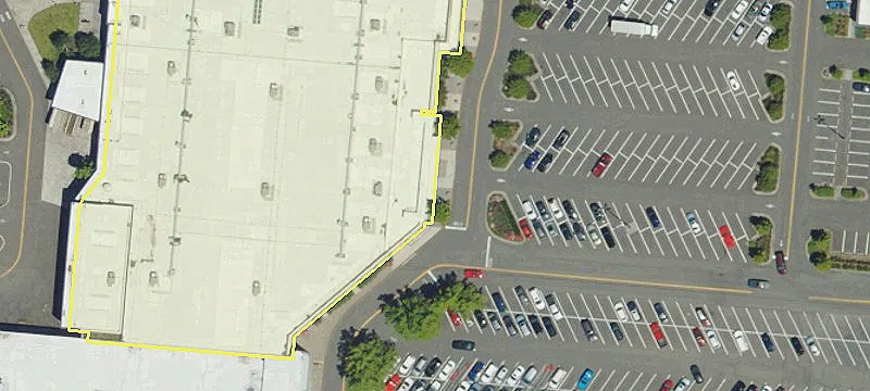 Retail Space in Gateway Area