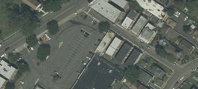 Former Pharmacy in Neighborhood Center