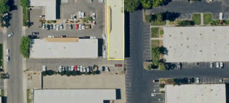 Retail/Automotive Space on Shaw Avenue