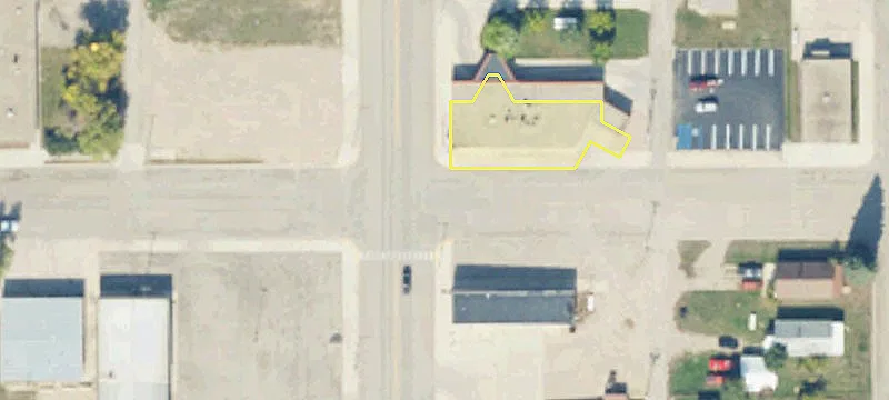 Retail Space with Excellent Visibility