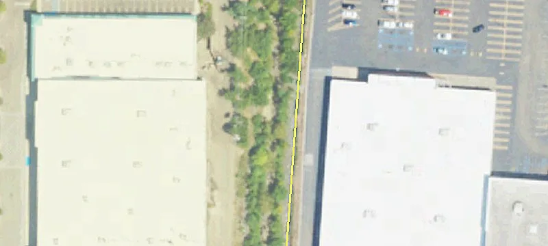 Retail Space with High Visibility